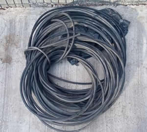 ladrones de cables en Retiro