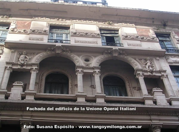 Edificio de la operai italiani