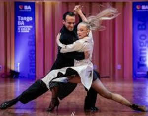 Bailarines de tango